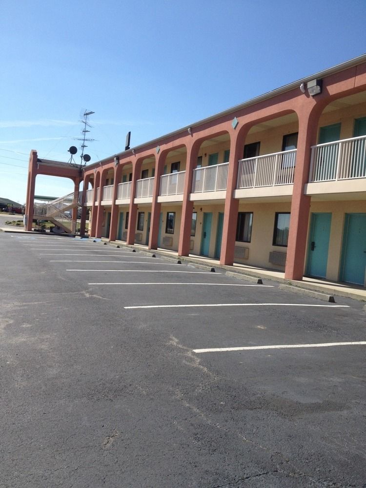 Budget Inn Timmonsville Экстерьер фото